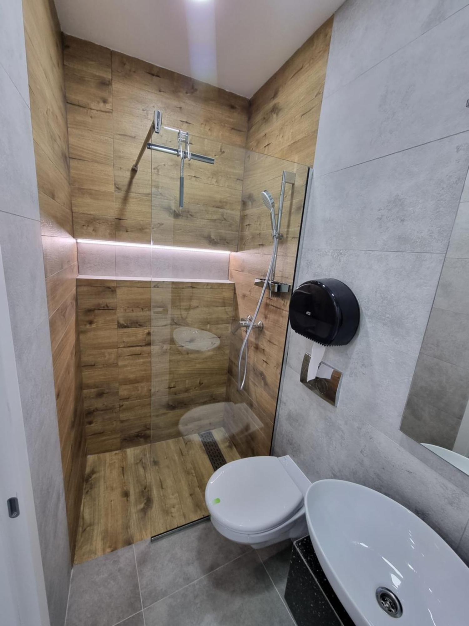 Casa Chiper - Apartament Parter Brașov Exterior foto