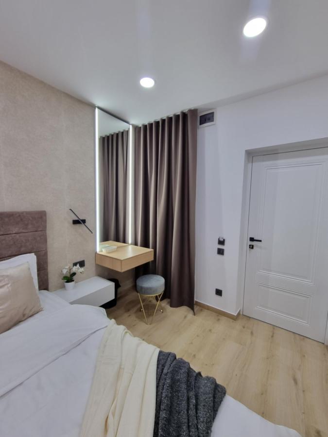 Casa Chiper - Apartament Parter Brașov Exterior foto